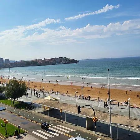 Escalera 9 아파트