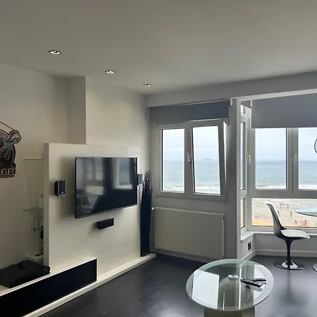 아파트 Escalera 9